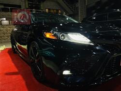 تۆیۆتا کامری